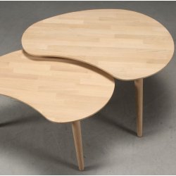 Sofabord i massiv eg,  paletform 89 x 66 cm., hjde 50 cm.