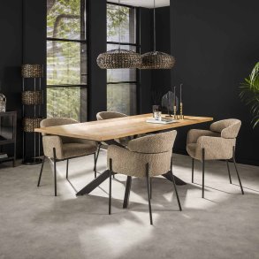 Spisebord med sildebensmnstret ege finer og metalstel