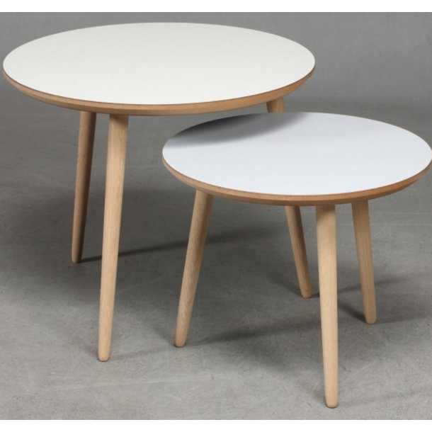 Sofabord, hvid laminat, ege ben,  70 cm., hjde 45 cm.