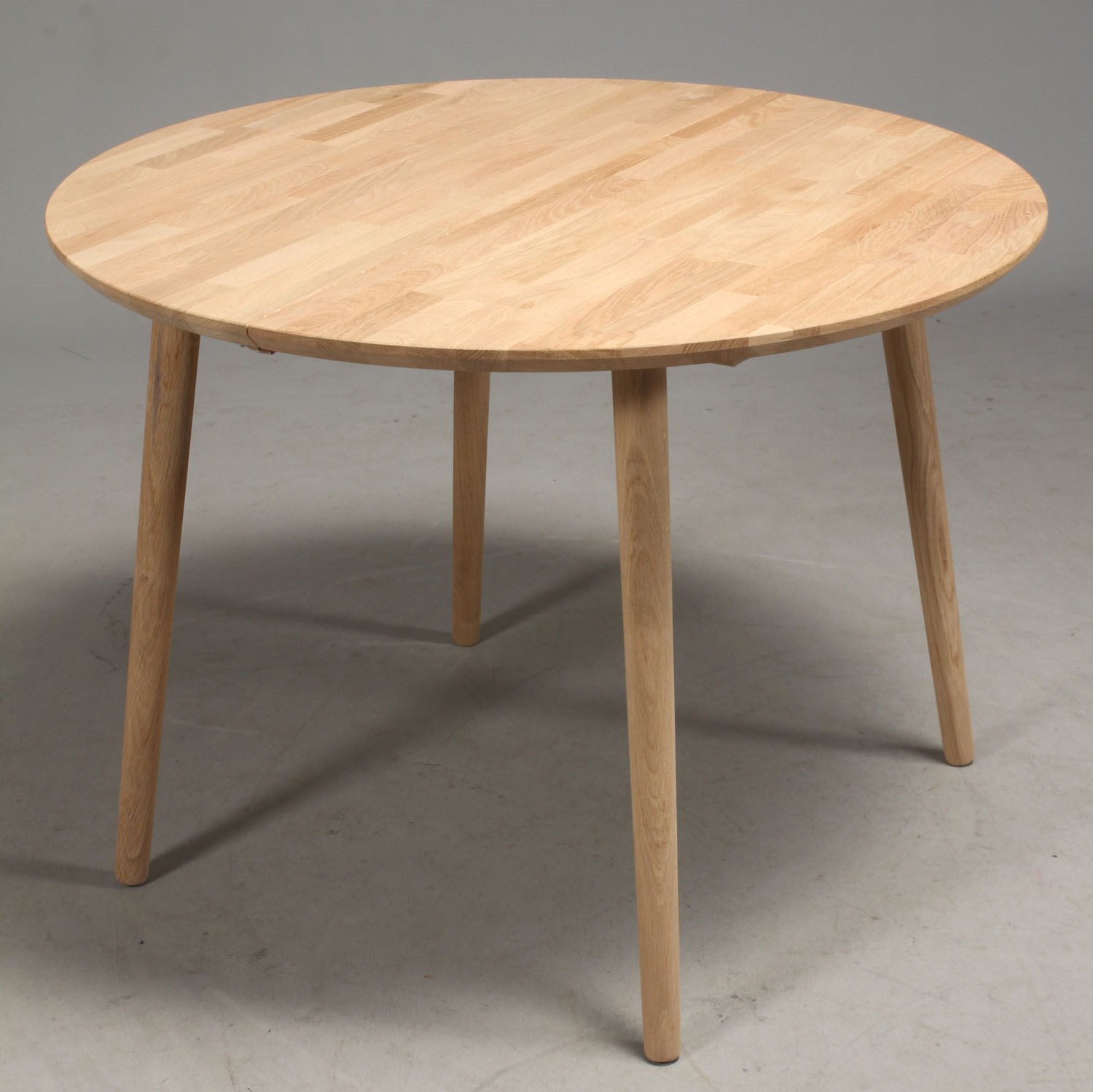 Spisebord incl. 1 tillægsplade, massiv eg, ø 120 cm - massiv træ - FURBO Aps